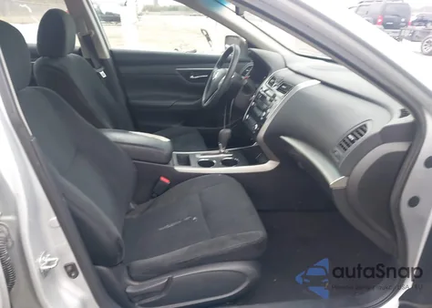 2015 Nissan Altima 2.5 S из США, поврежденный, VIN 1N4AL3AP4FN405871